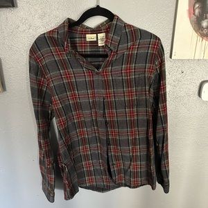 LL Bean Womens Scotch Plaid Flannel Shirt - Medium